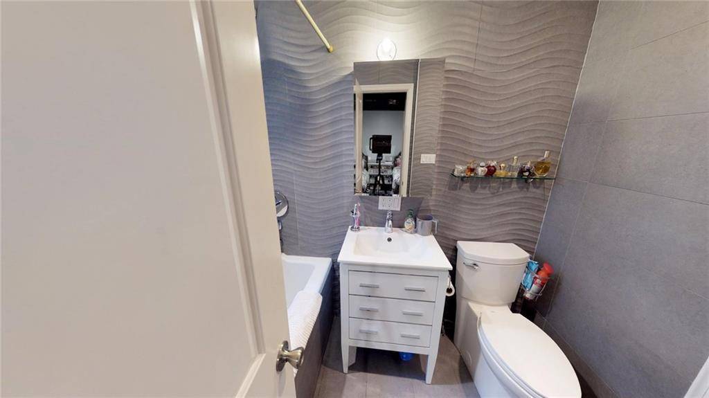 #7 photo, 1117 East 31st Street, 브루클린 Flatlands , NY 11210