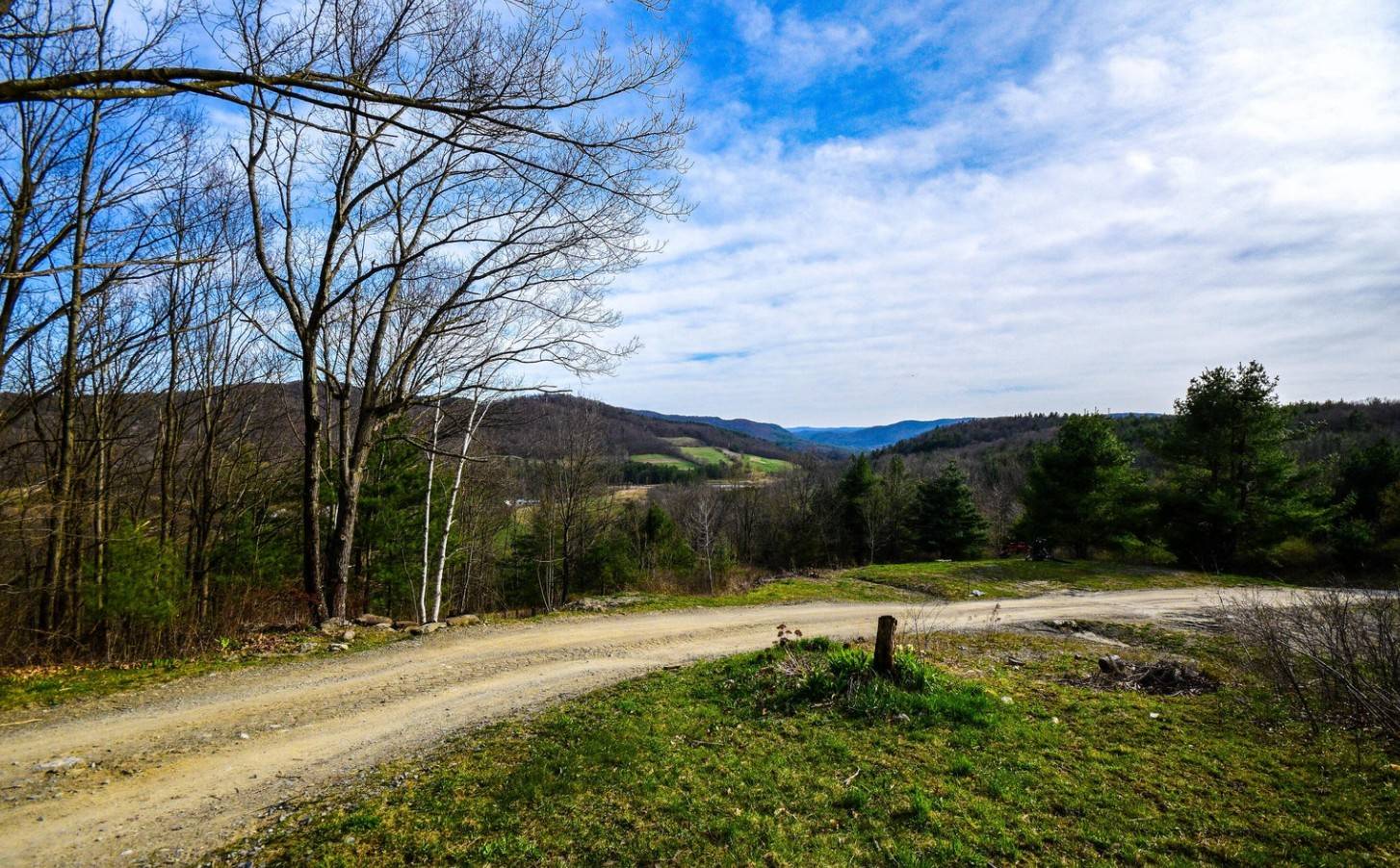 #2 photo, 277  Breese Hollow Rd, Hoosick , NY 12090