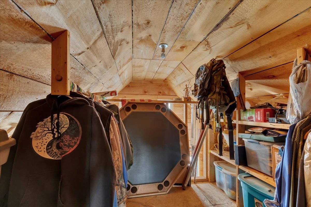 #24 photo, 277  Breese Hollow Rd, Hoosick , NY 12090