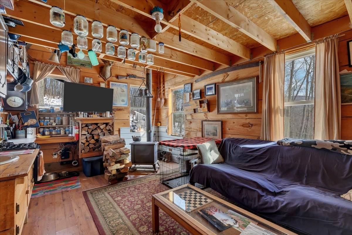 #5 photo, 277  Breese Hollow Rd, Hoosick , NY 12090