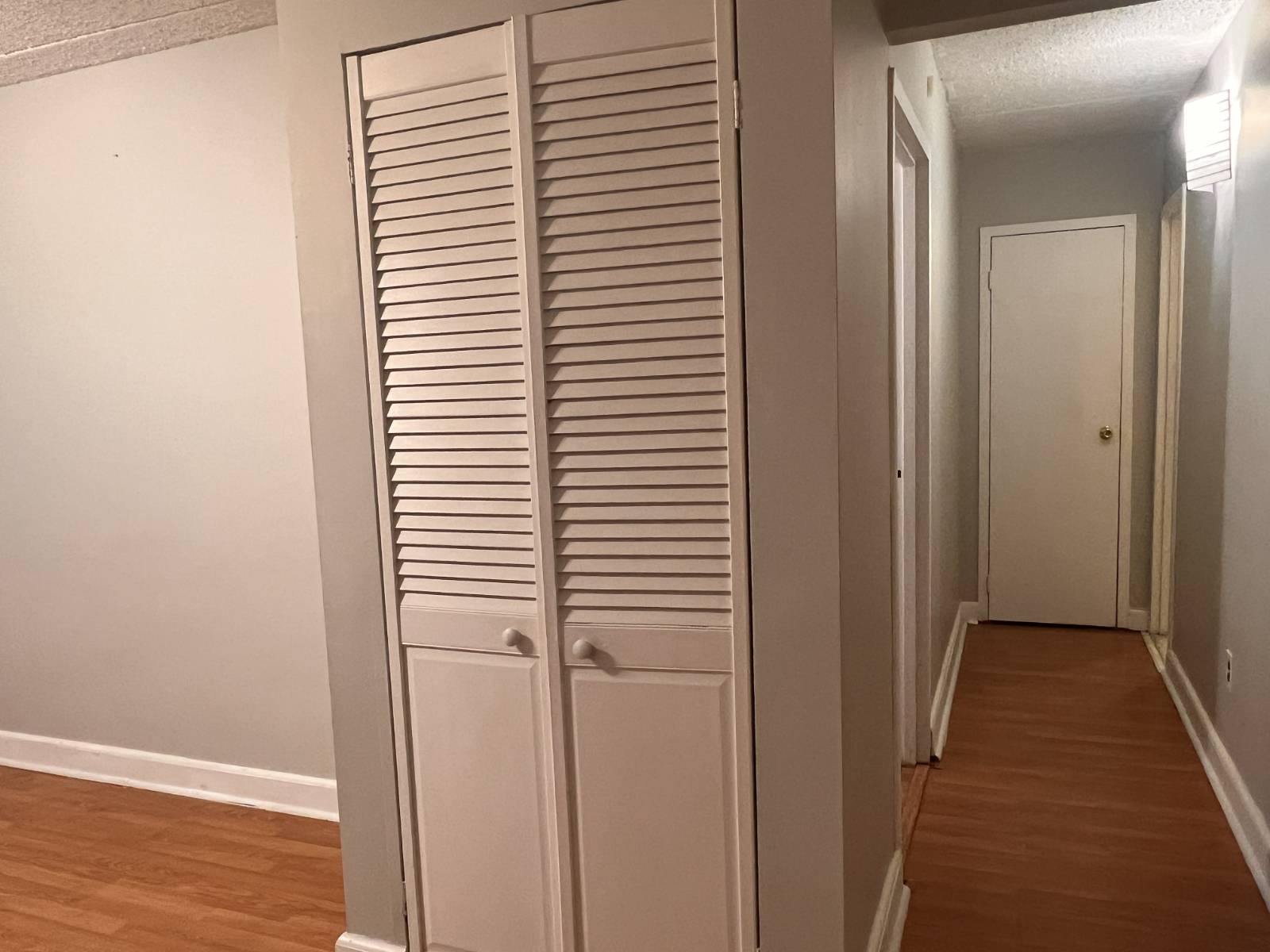 #9 photo, 249 Warwick Ave, #2, Staten Island , NY 10314