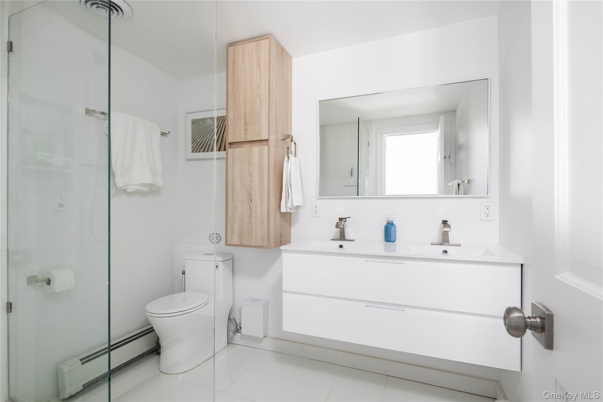 #15 photo, 56861 Private Rd B (Main), Southold , NY 11971