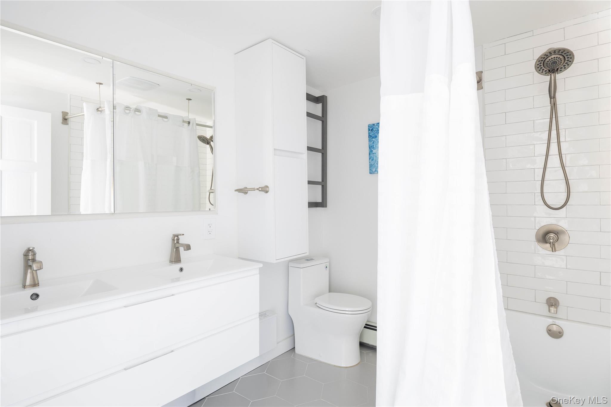 #18 photo, 56861 Private Rd B (Main), Southold , NY 11971