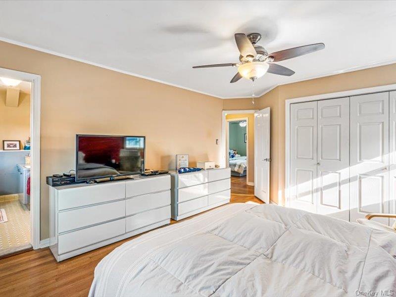 #16 photo, 8207 213th Street, Queens Village , NY 11427