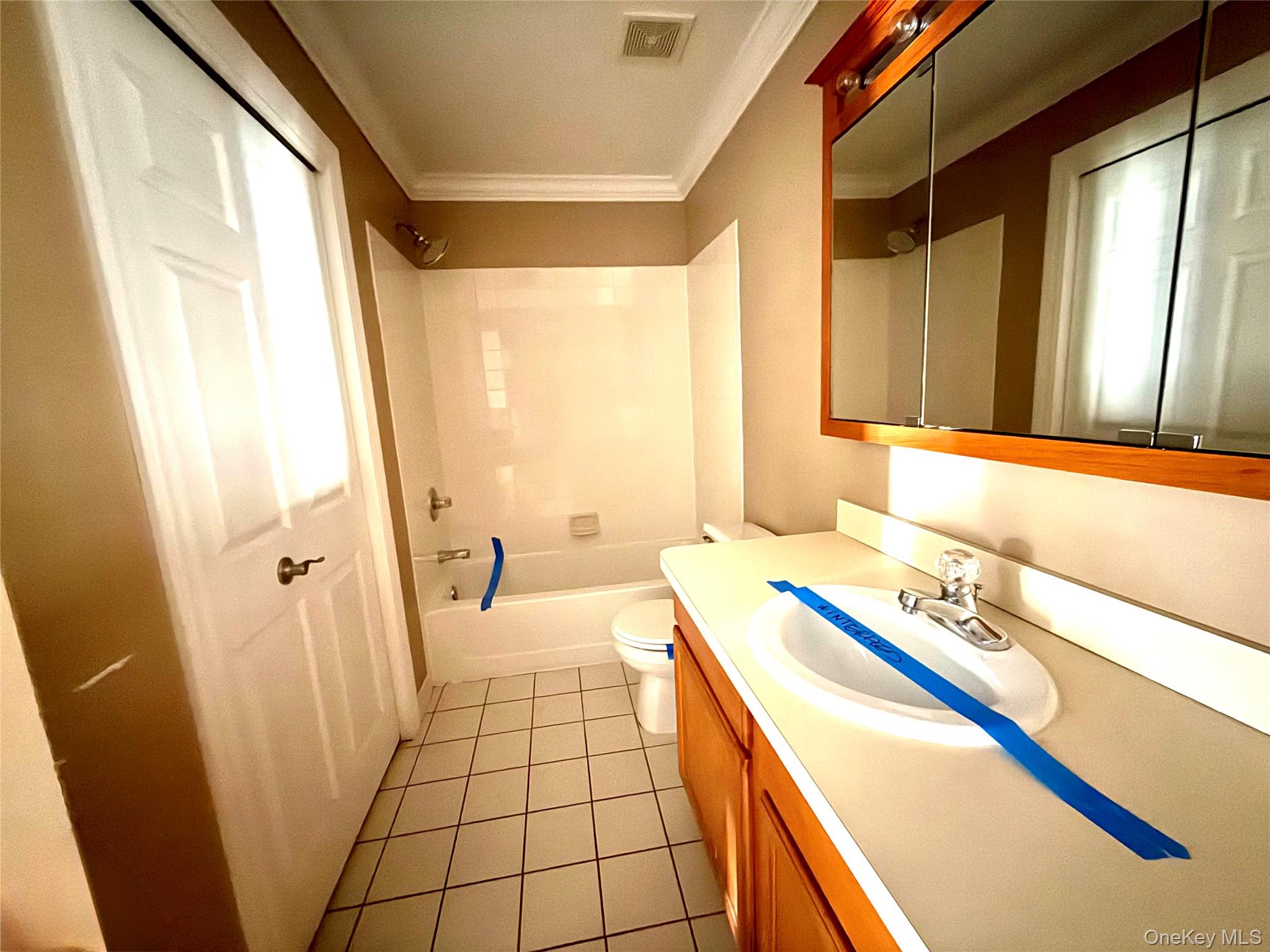 #8 photo, 6 Deer Ct Drive, Middletown , NY 10940