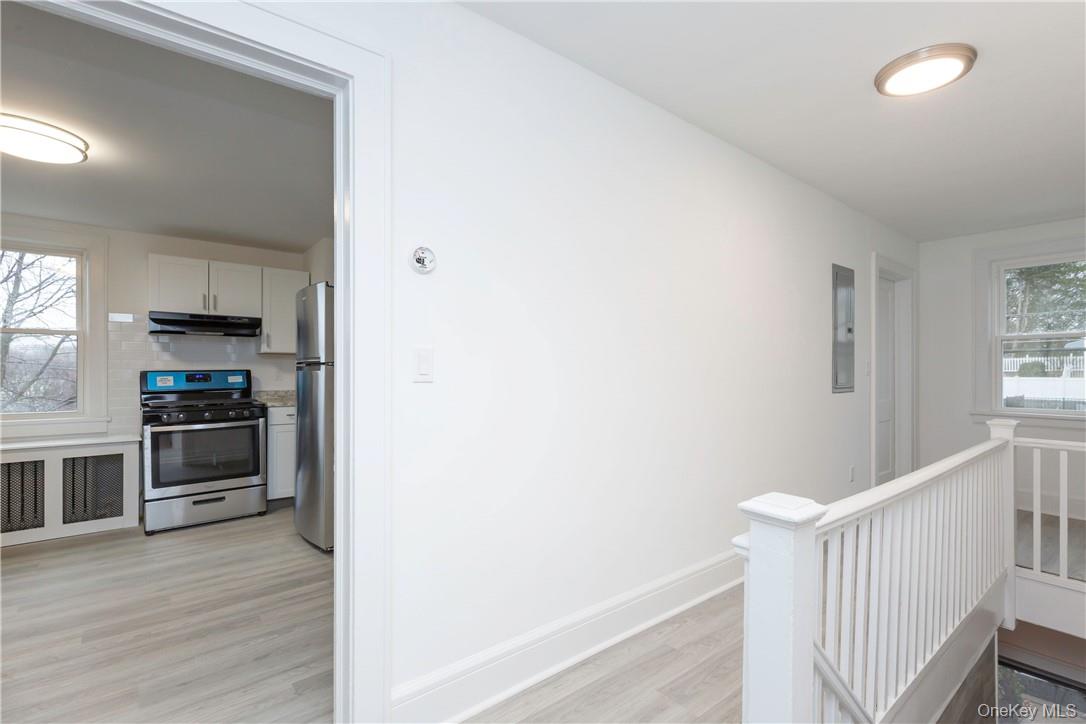 #3 photo, 167 Brook Street, Scarsdale , NY 10583