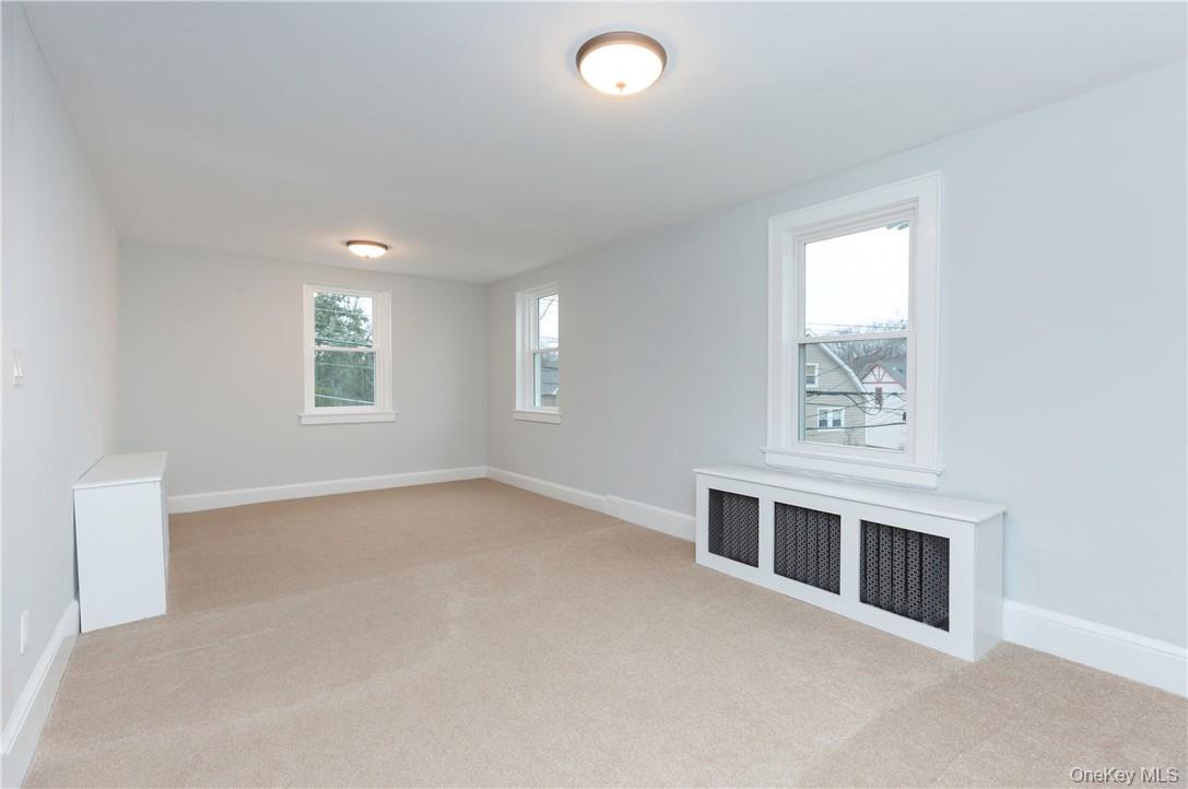 #9 photo, 167 Brook Street, Scarsdale , NY 10583