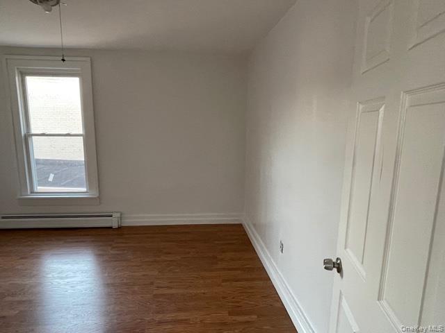 #12 photo, 82 W Railroad Avenue, Garnerville , NY 10923