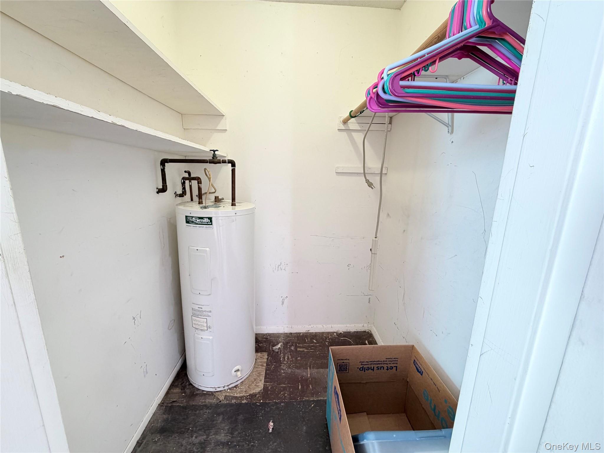 #13 photo, 881 Albany Post Road, New Paltz , NY 12561