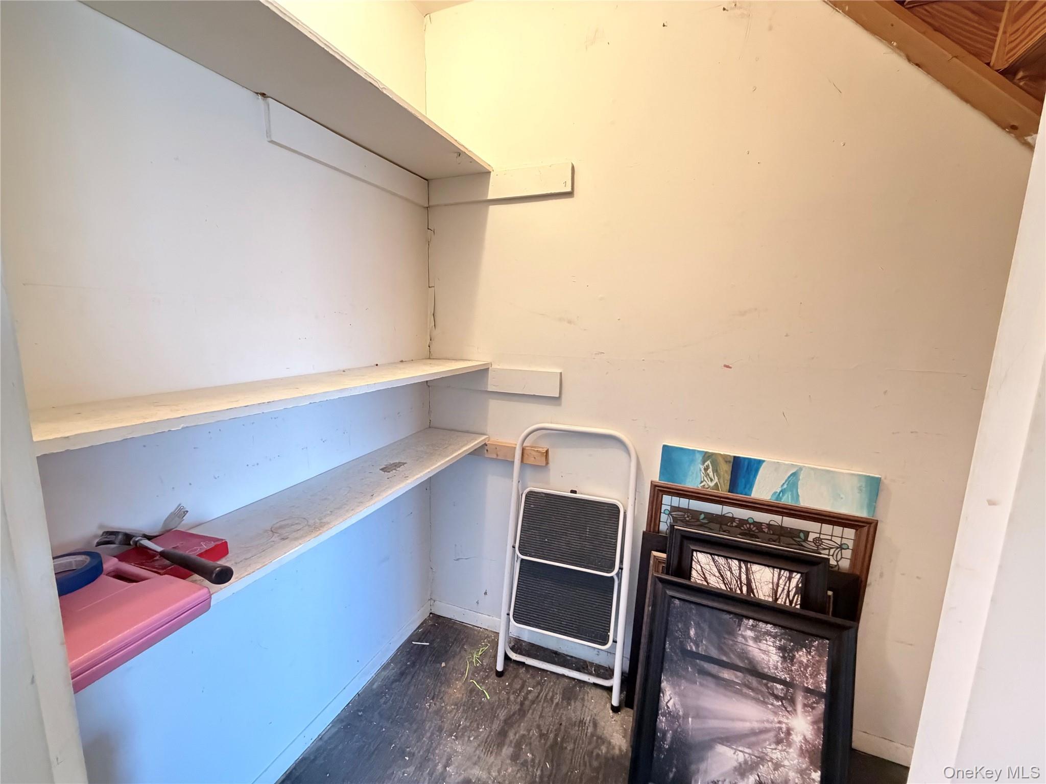 #14 photo, 881 Albany Post Road, New Paltz , NY 12561