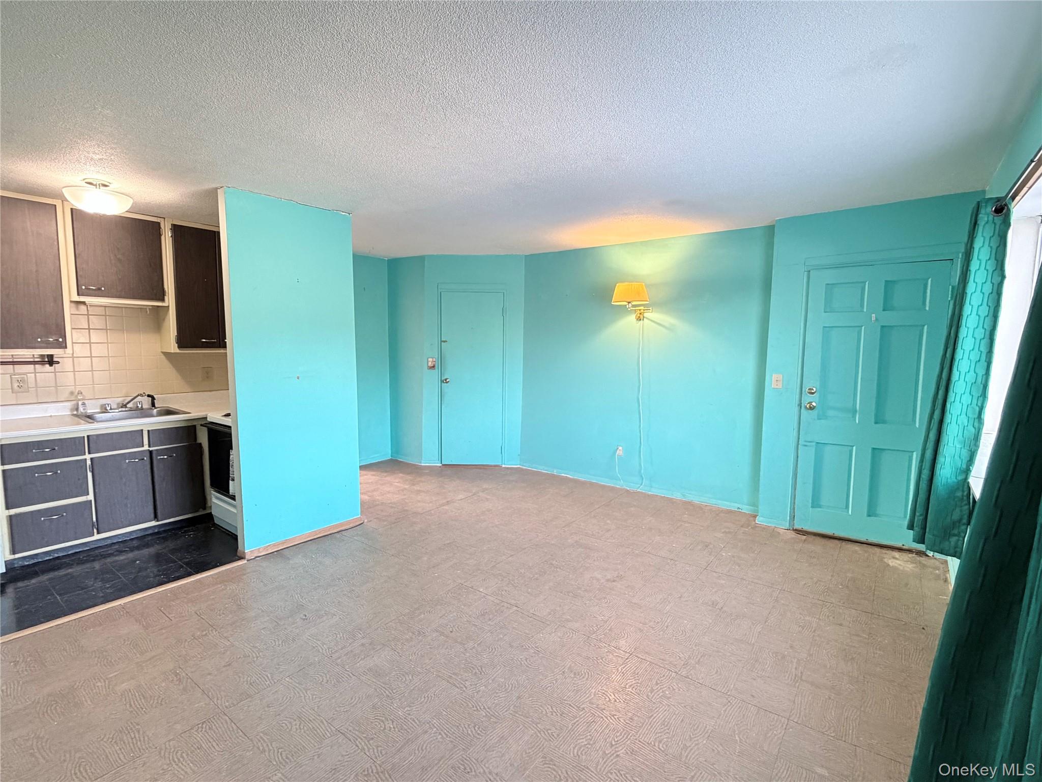 #3 photo, 881 Albany Post Road, New Paltz , NY 12561