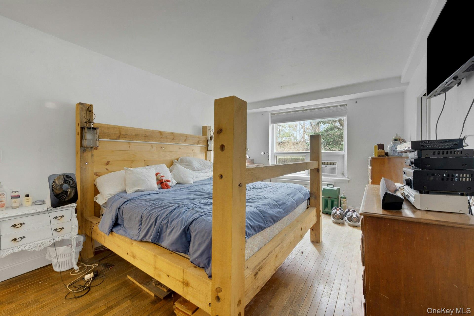 #12 photo, 22 Channing Place, Eastchester , NY 10709