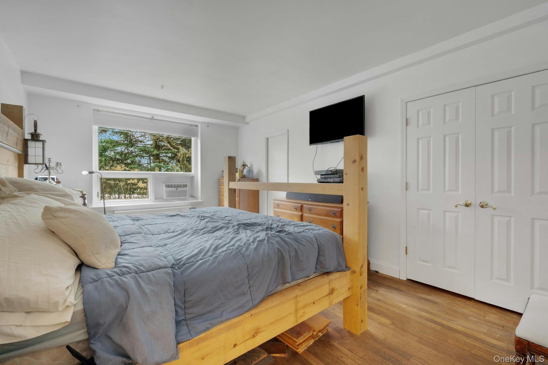 #13 photo, 22 Channing Place, Eastchester , NY 10709