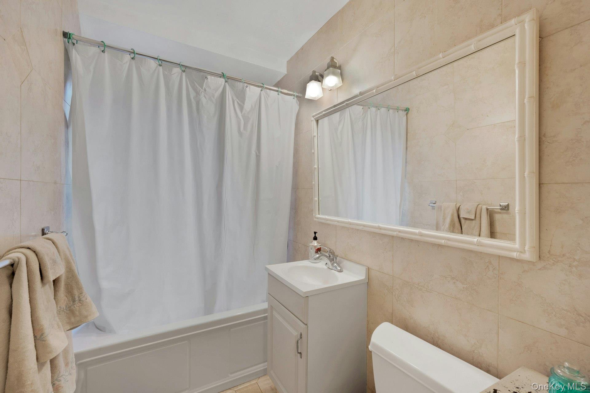 #18 photo, 22 Channing Place, Eastchester , NY 10709