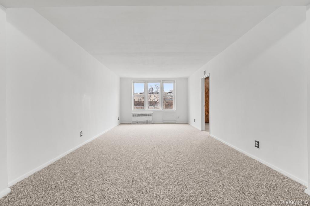 #4 photo, 245 Rumsey Road, Yonkers , NY 10701