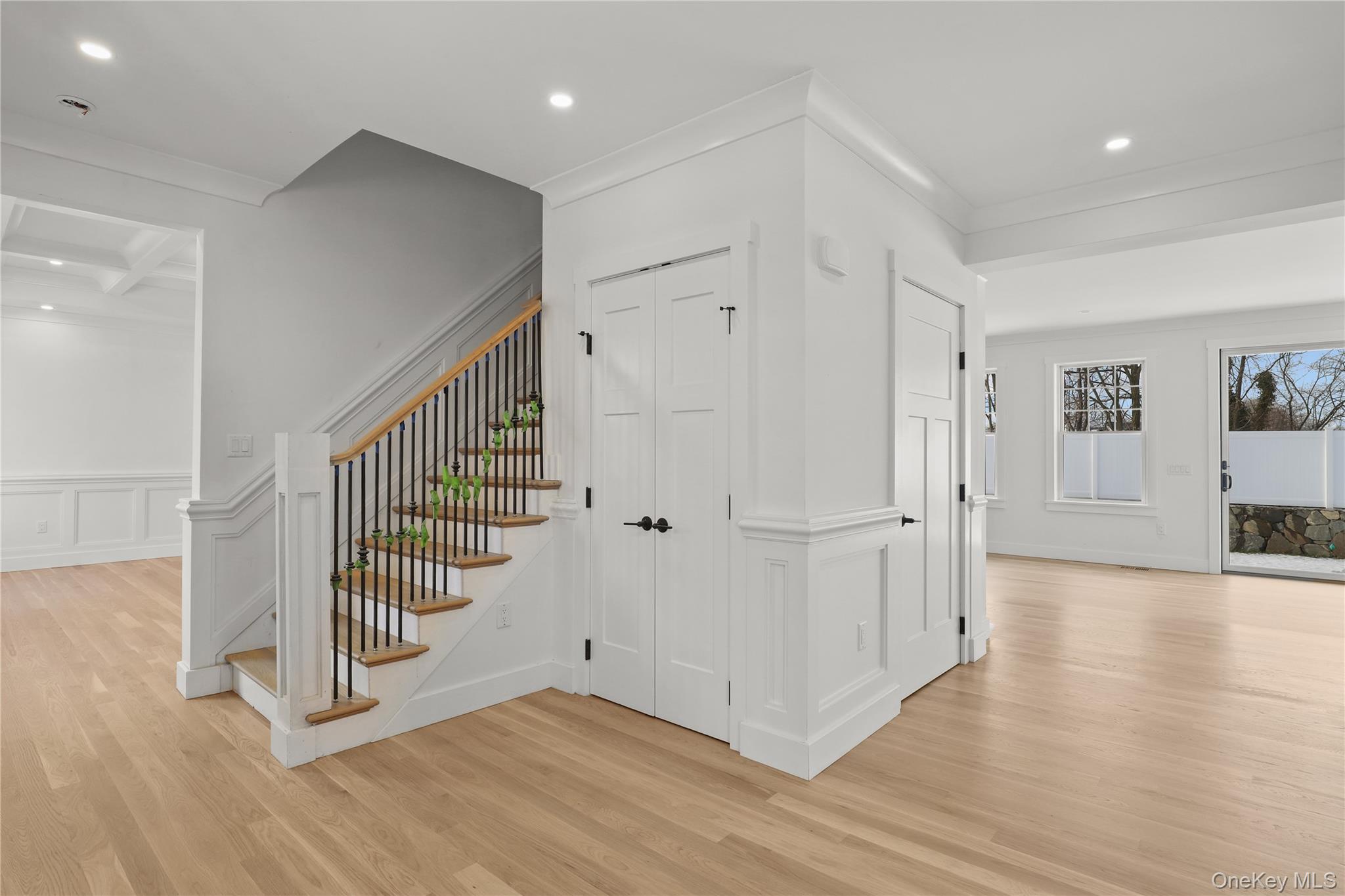 #3 photo, 20 Hilltop Drive, Port Chester , NY 10573