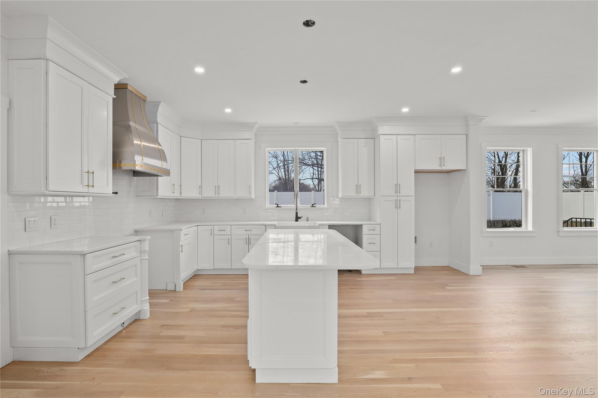 #5 photo, 20 Hilltop Drive, Port Chester , NY 10573