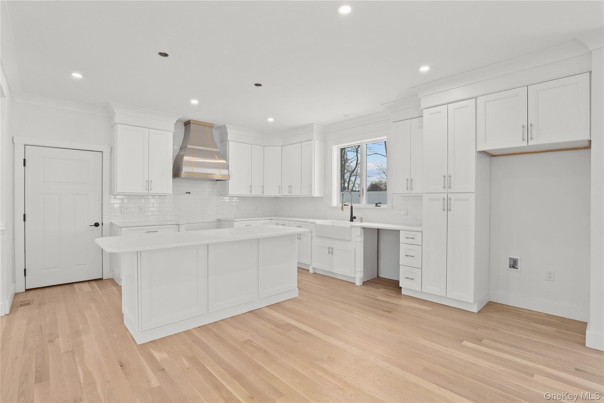 #6 photo, 20 Hilltop Drive, Port Chester , NY 10573