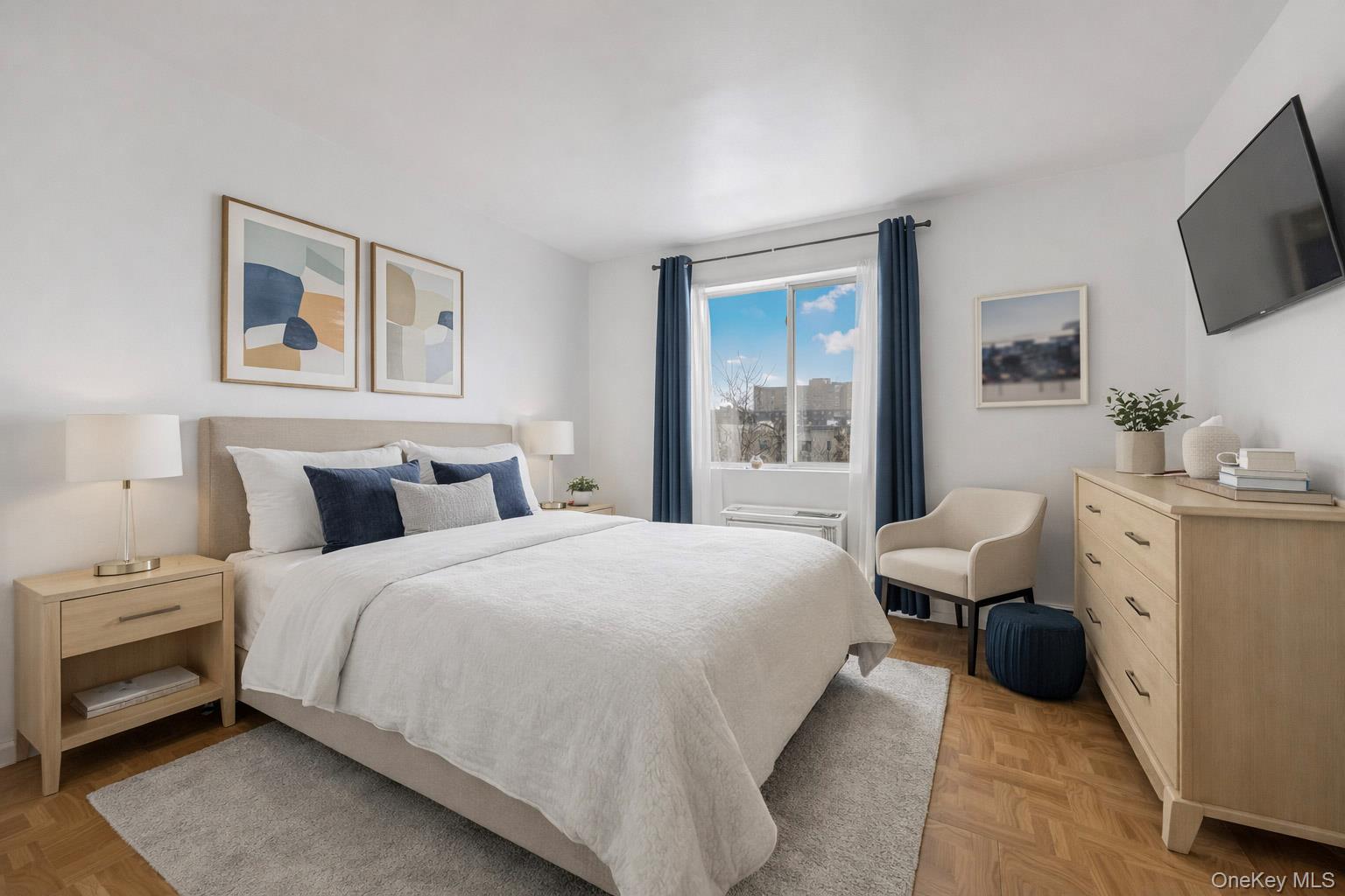 #12 photo, 2084 Davidson Avenue, Bronx , NY 10453