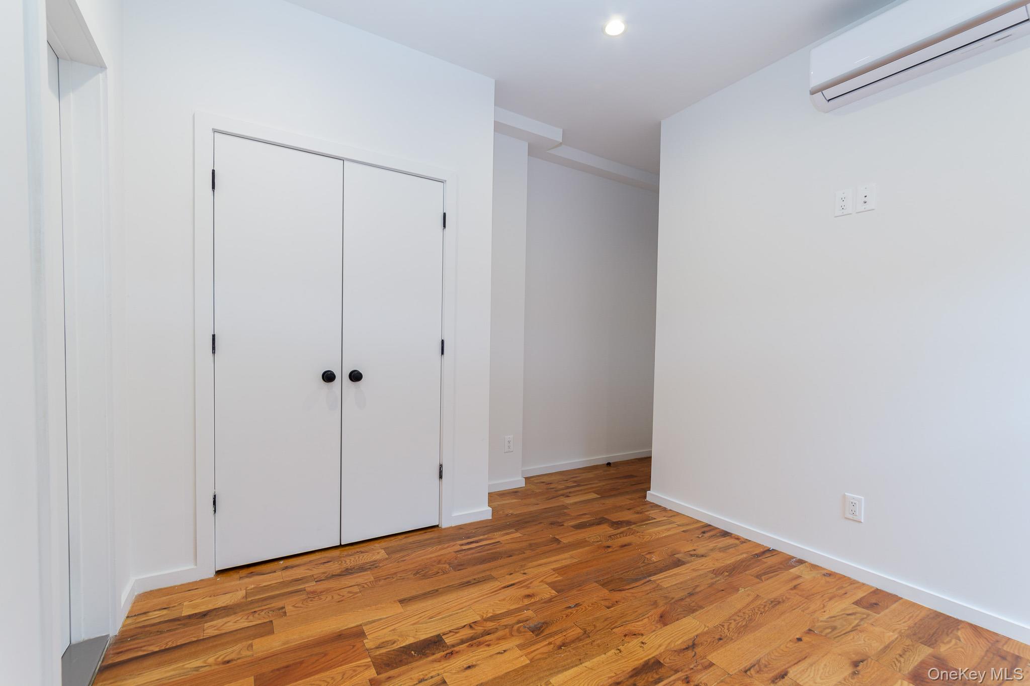 #9 photo, 445 E 46th Street, Brooklyn , NY 11203