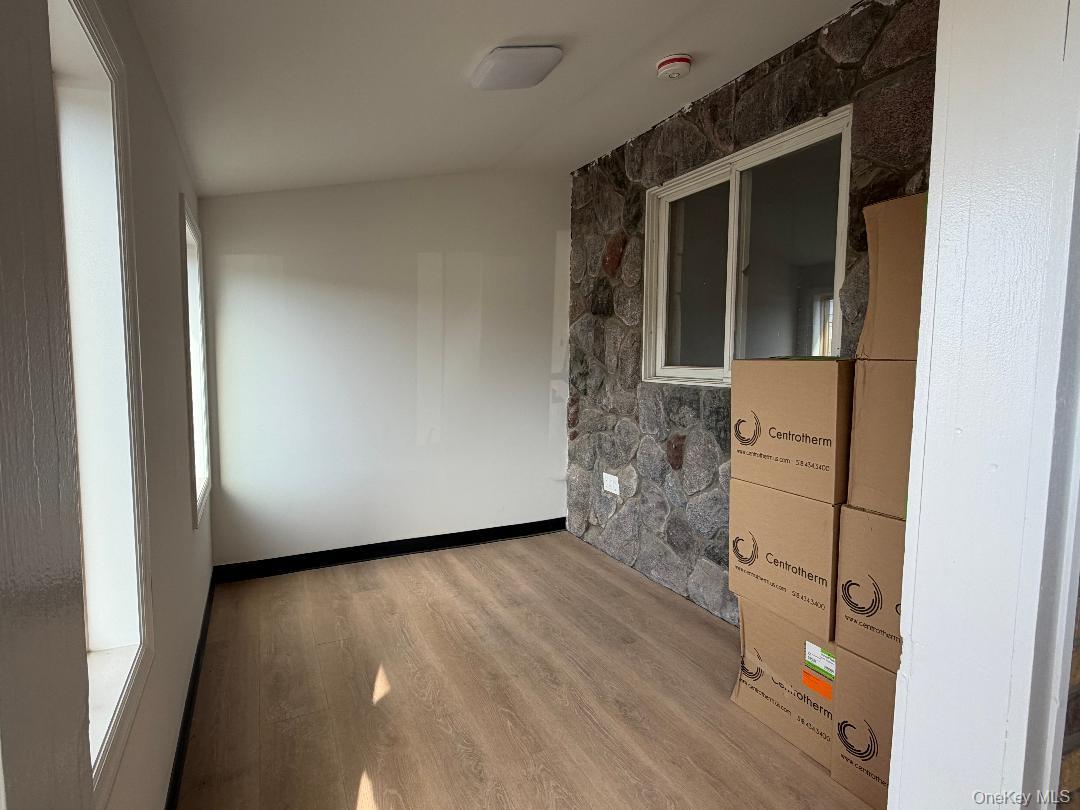 #4 photo, 111 Rocky Point Road, 롱 아일랜드 Middle Island , NY 11953