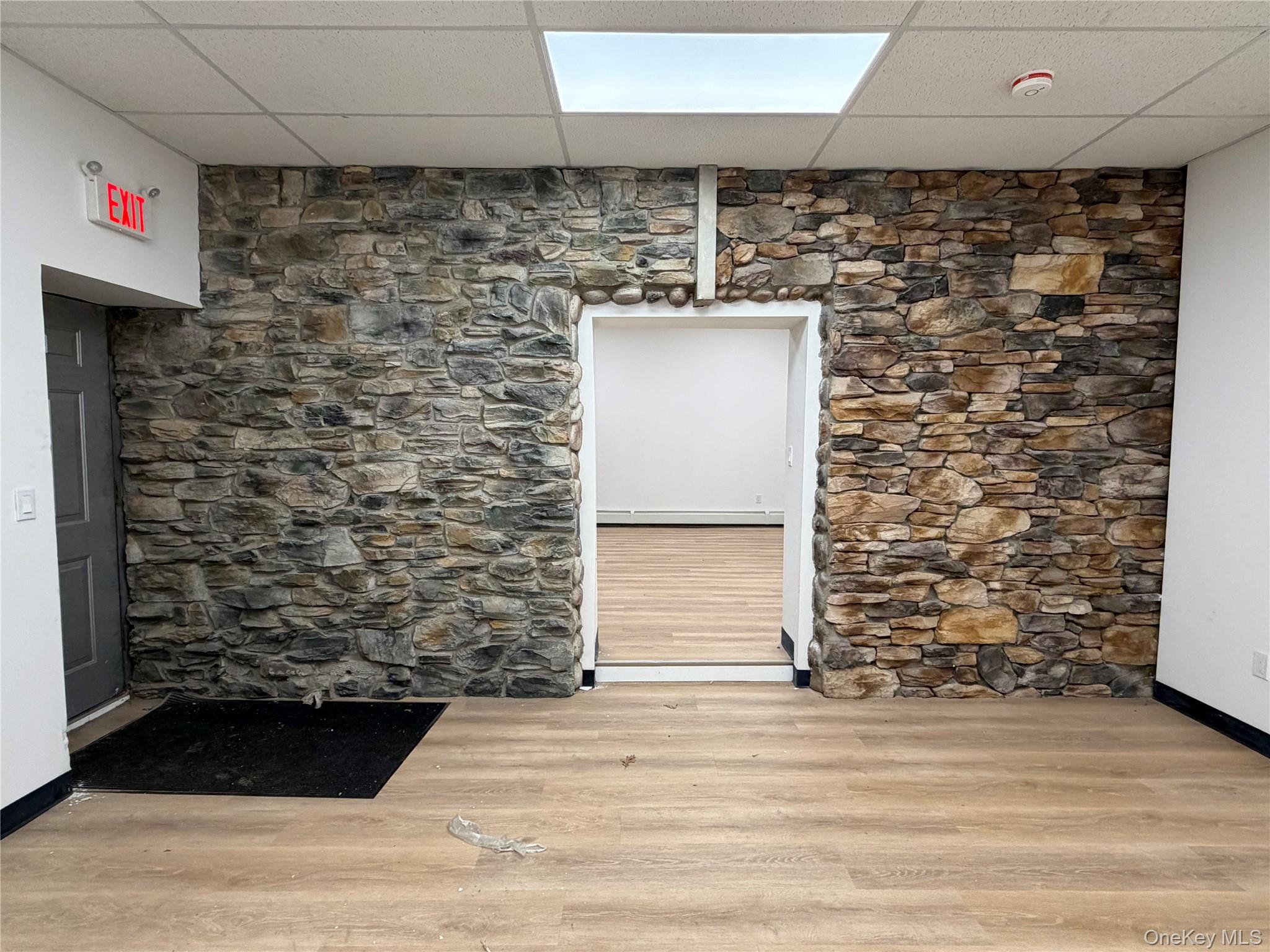 #9 photo, 111 Rocky Point Road, 롱 아일랜드 Middle Island , NY 11953