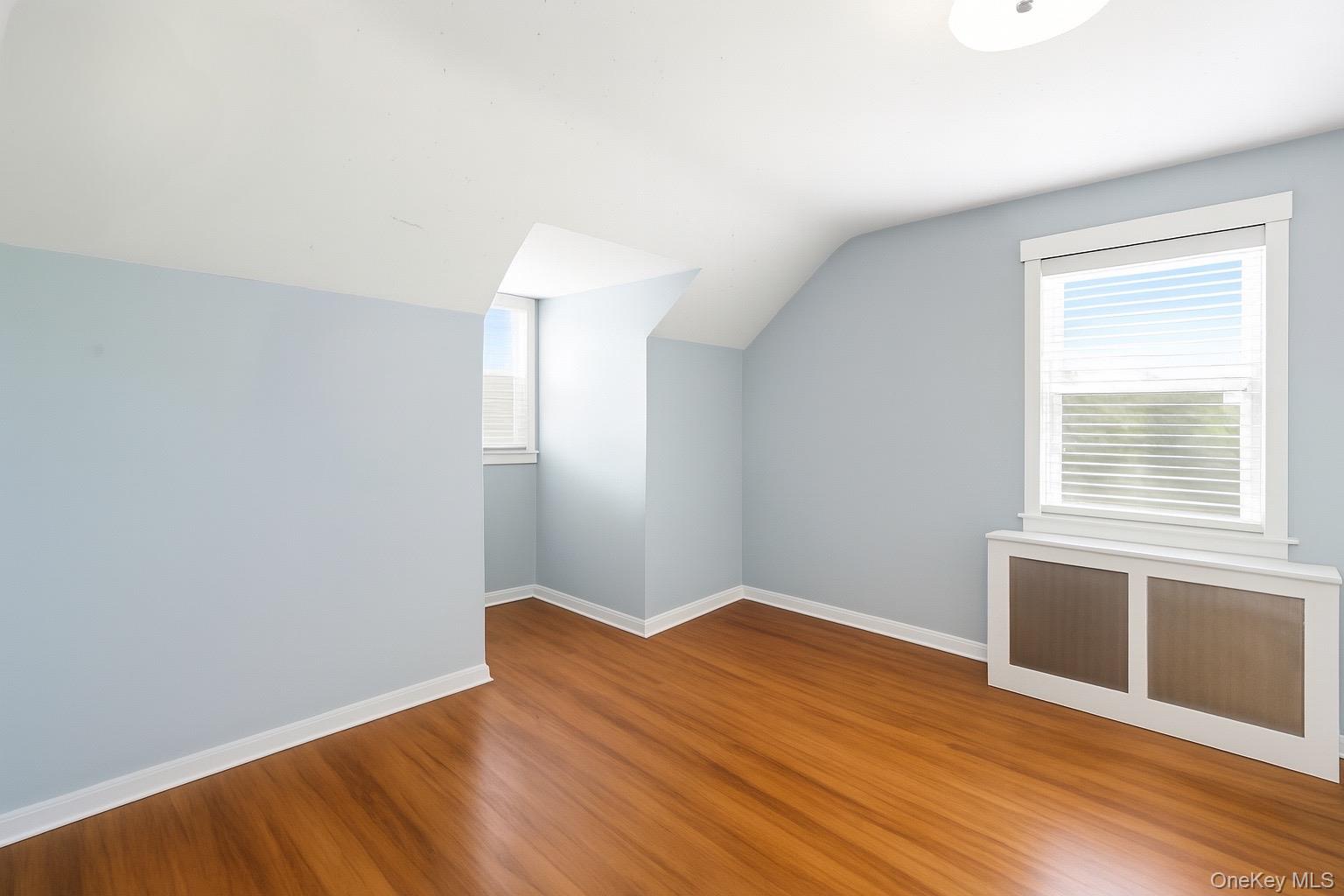 #10 photo, 40 Hendrickson Avenue, Lynbrook , NY 11563