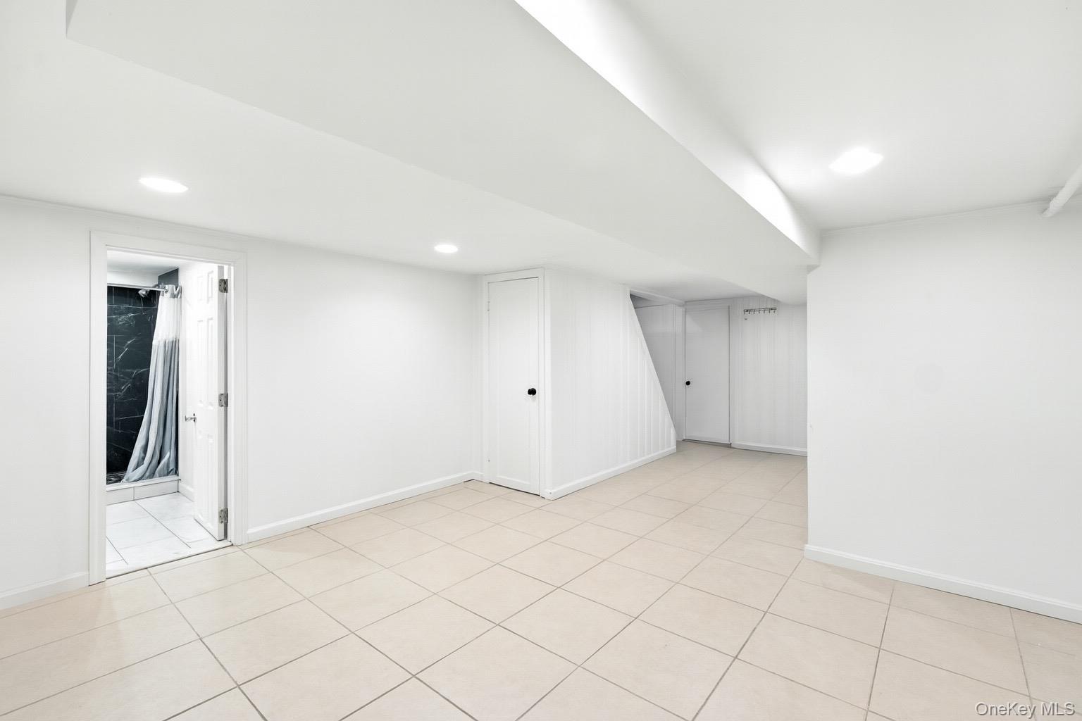 #15 photo, 40 Hendrickson Avenue, Lynbrook , NY 11563