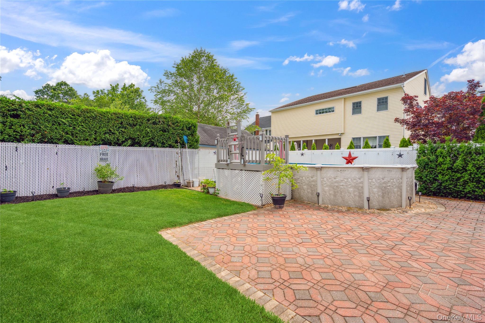 #19 photo, 25 Davison Avenue, East Rockaway , NY 11518