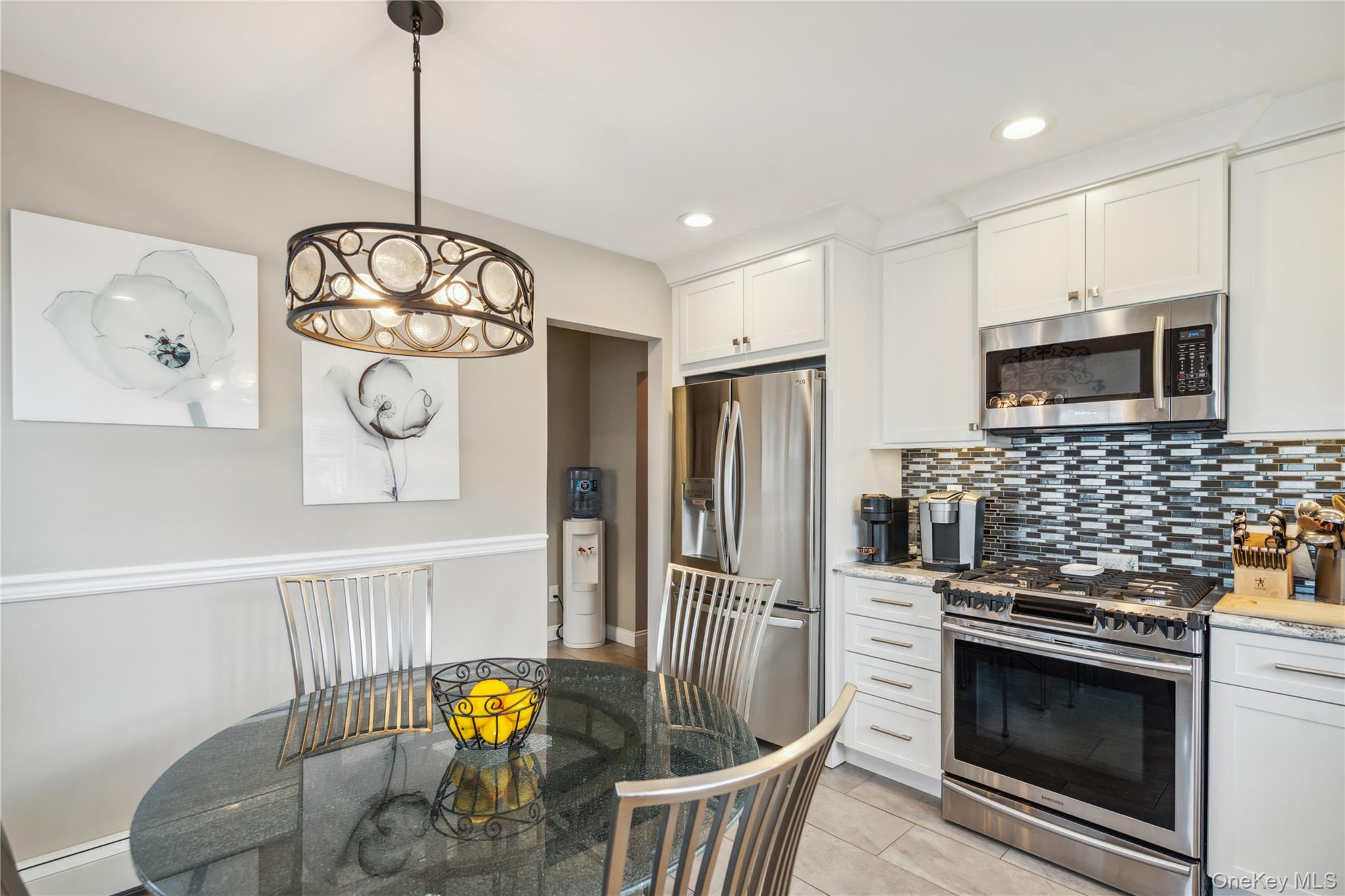 #7 photo, 25 Davison Avenue, East Rockaway , NY 11518