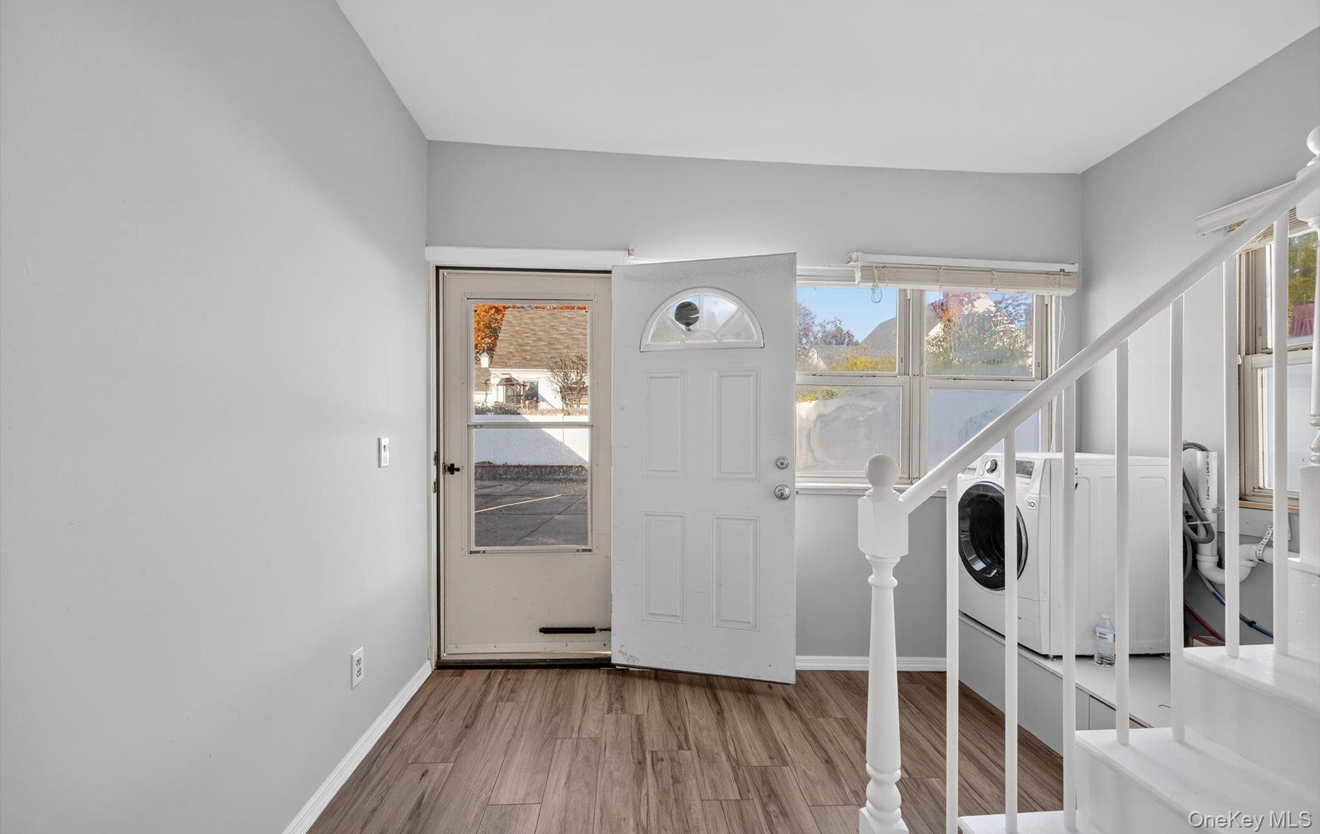 #17 photo, 132 S Terrace Place, नासाउ काउंटी Valley Stream , NY 11580