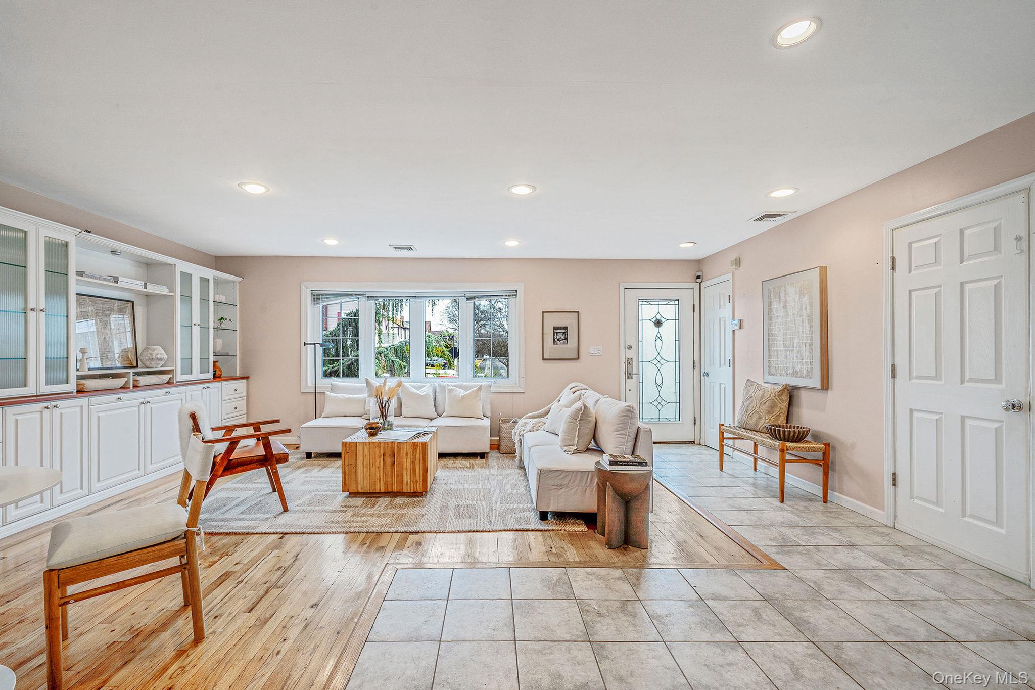 #5 photo, 137 Charles Street, Lynbrook , NY 11563