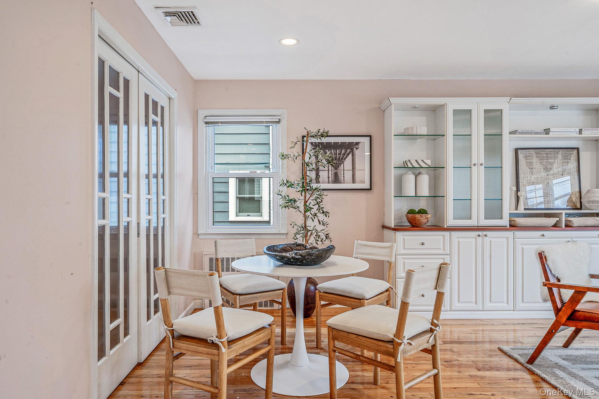 #9 photo, 137 Charles Street, Lynbrook , NY 11563