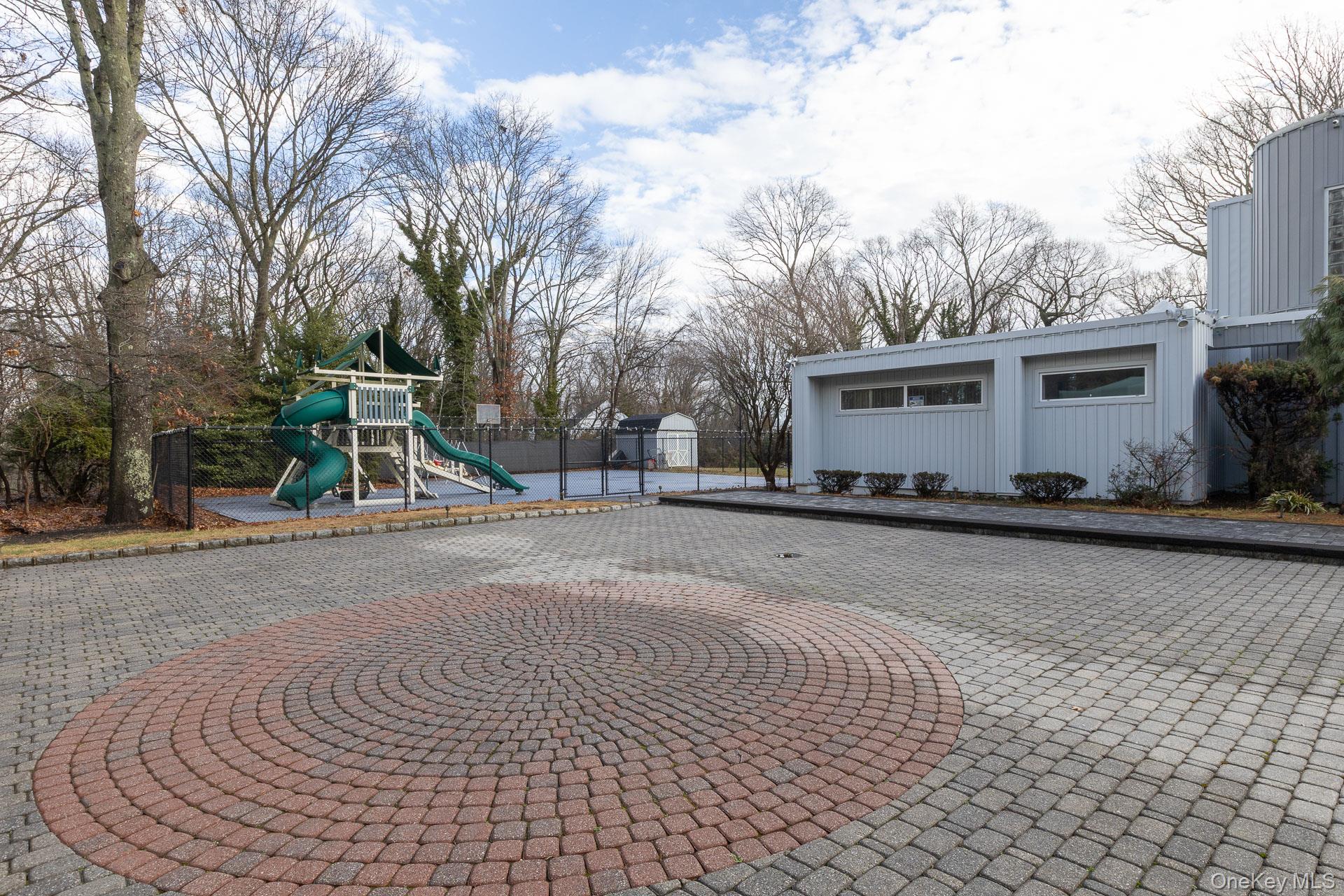 #9 photo, 83 Cliff Road, Port Jefferson , NY 11777