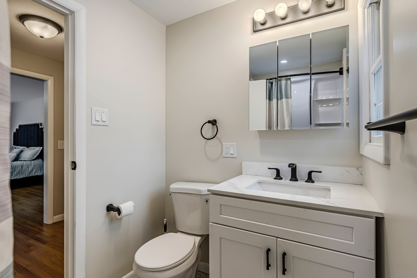 #37 photo, 14 Overbrook Circle, New Hartford , NY 13413