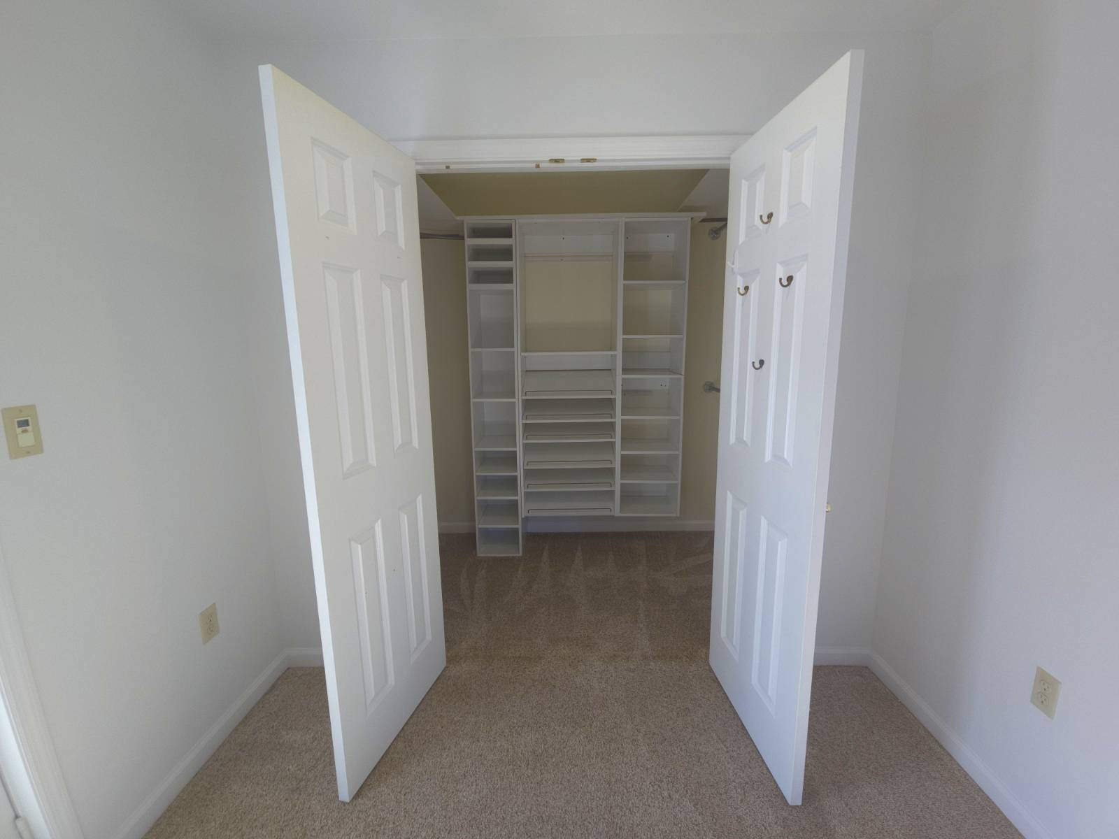 #16 photo, 845 Lucas Avenue Ext., Hurley , NY 12443