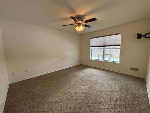 #13 photo, 140 Paddock Circl, Schenectady , NY 12306