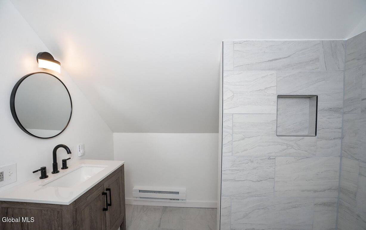 #30 photo, 1538 Nott Street, Schenectady , NY 12308