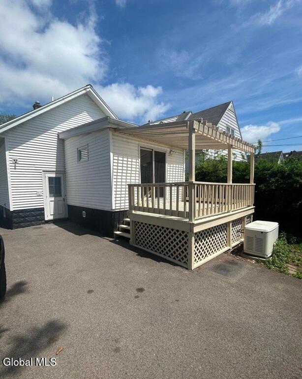 #43 photo, 1538 Nott Street, Schenectady , NY 12308