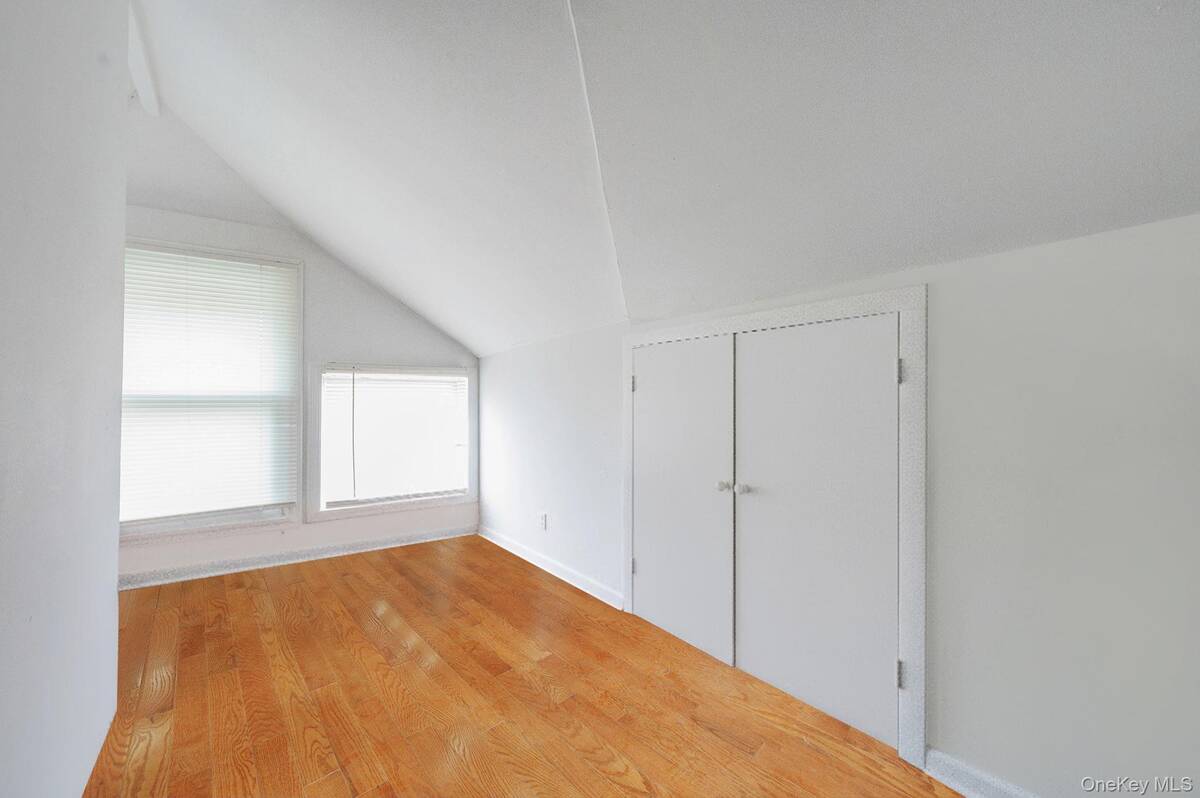 #17 photo, 21 S Summit Avenue, Patchogue , NY 11772