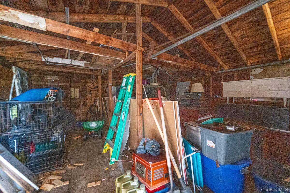 #21 photo, 21 S Summit Avenue, Patchogue , NY 11772