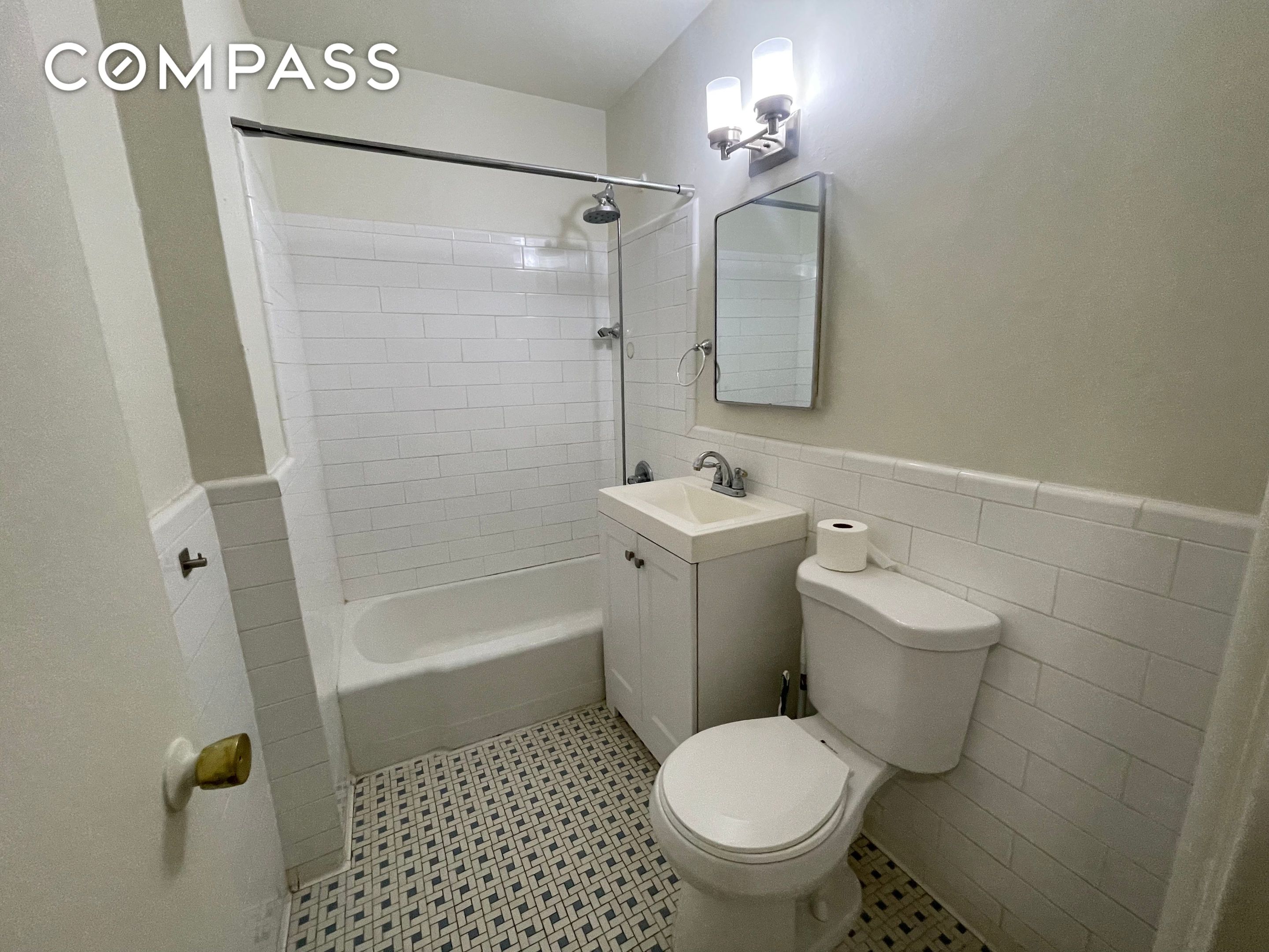 #5 photo, New York City, مانهاتن Midtown East , NY 10017