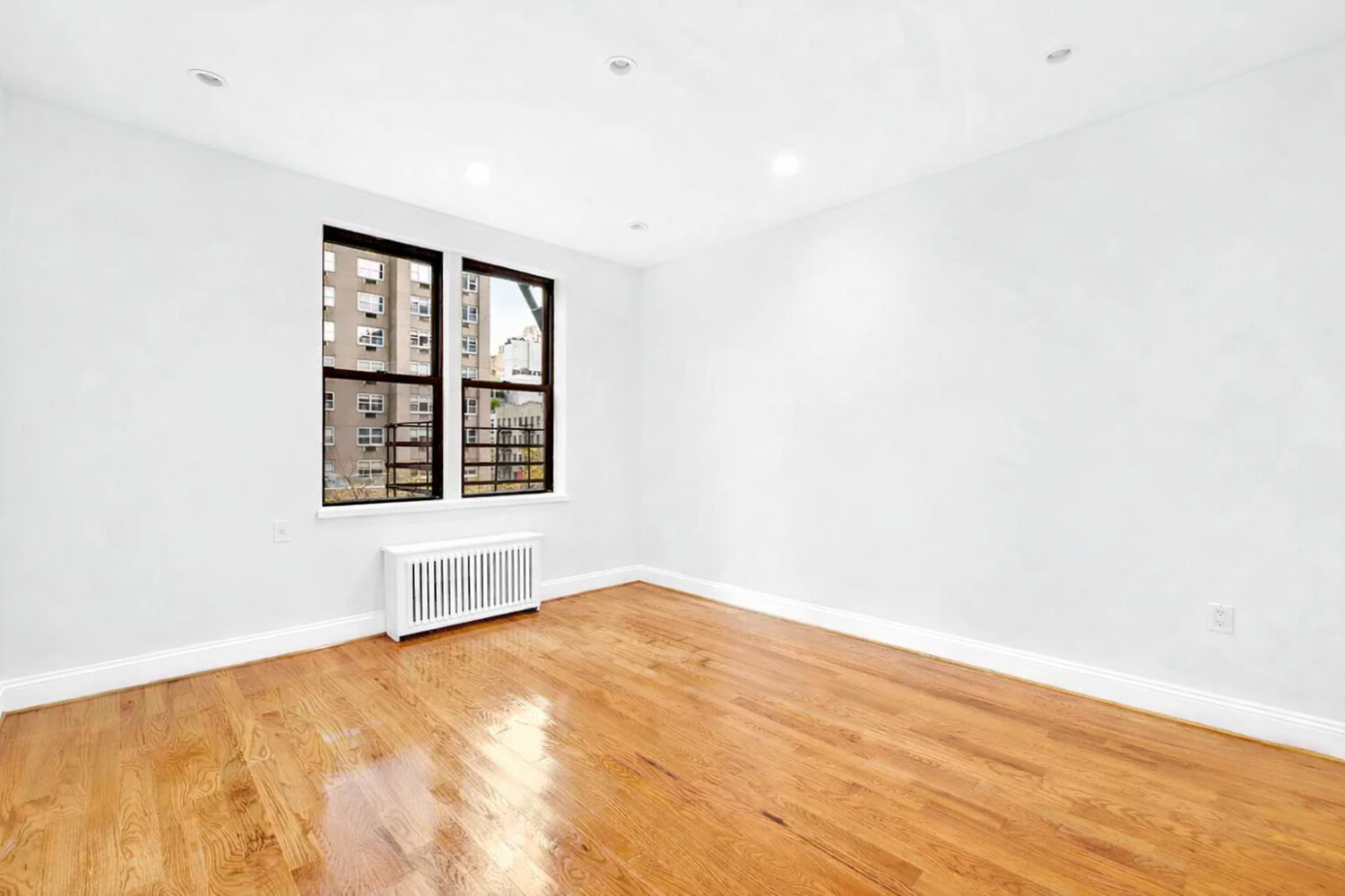 #1 photo, 1378 YORK Avenue, Lenox Hill , NY 10021