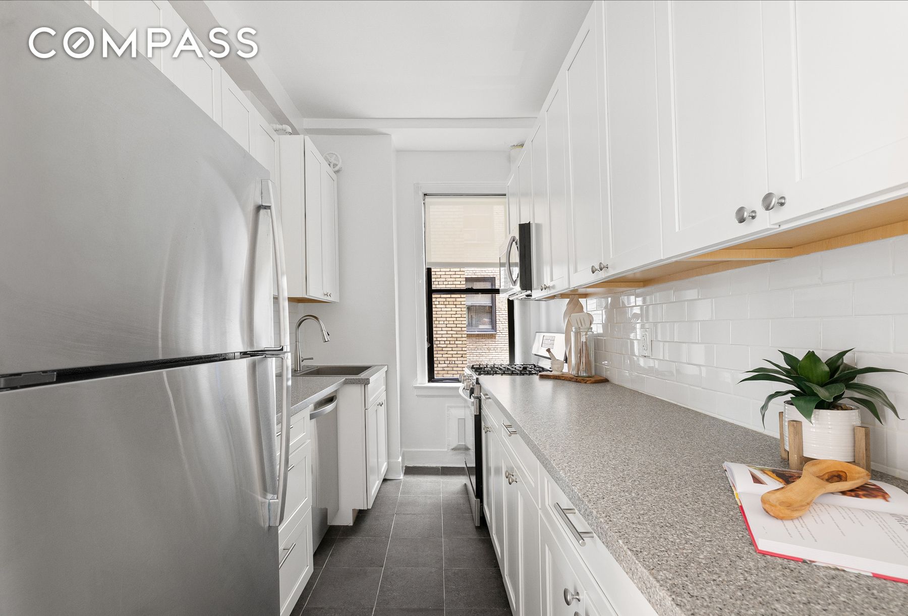 #4 photo, 322 W 72nd Street, Upper West Side , NY 10023