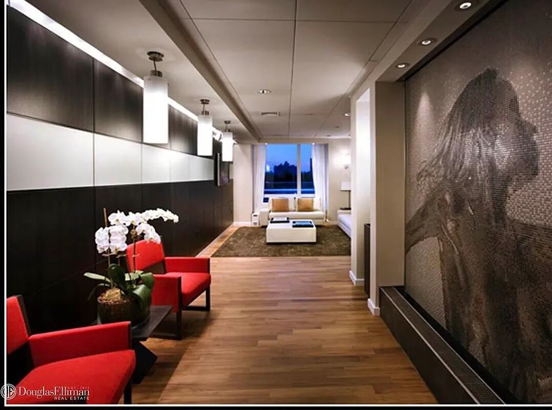 #20 photo, New York City, Midtown , NY 10036