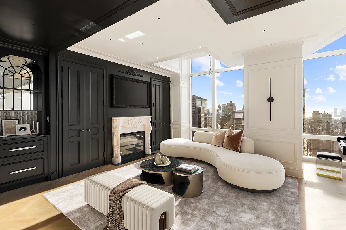 #3 photo, New York City, Midtown , NY 10036