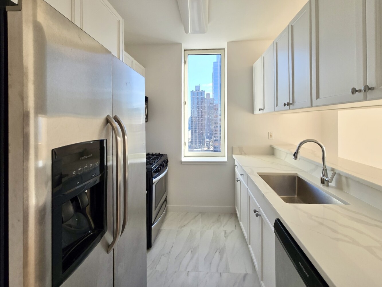 #3 photo, New York City, Yorkville , NY 10128