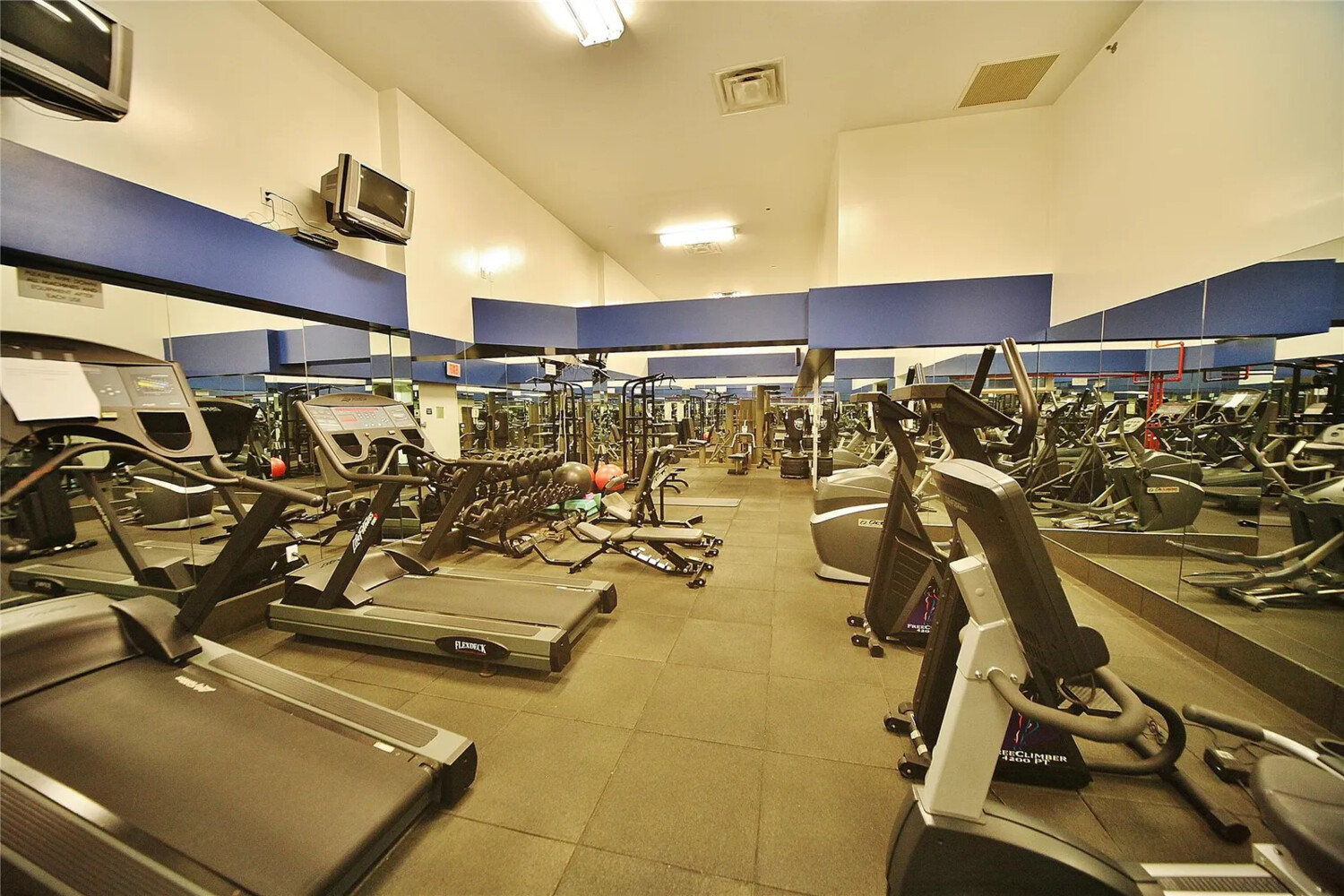 #9 photo, New York City, Yorkville , NY 10128