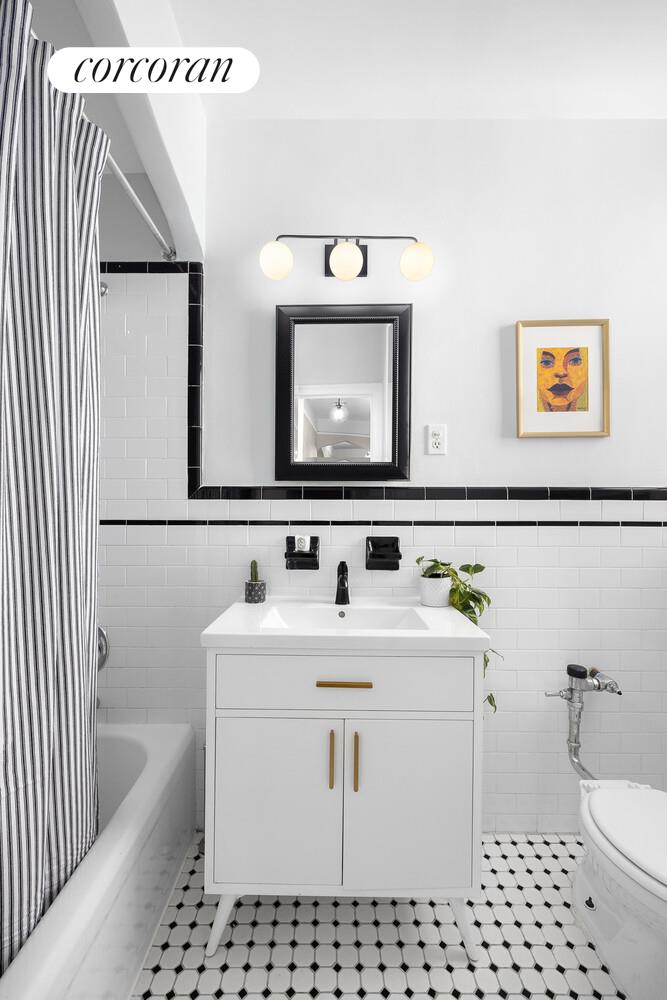 #7 photo, 45 MARTENSE Street, Flatbush , NY 11226