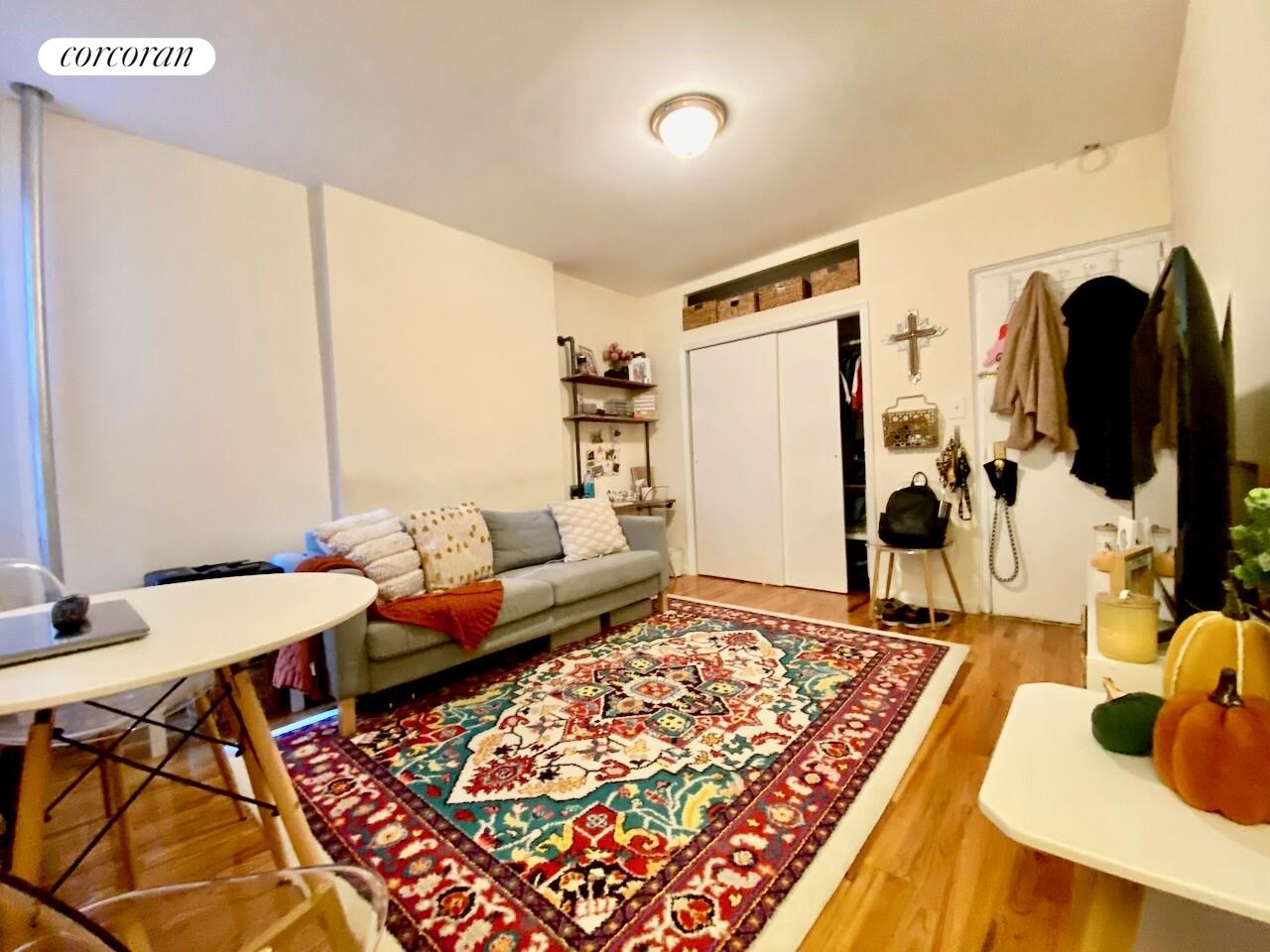 #2 photo, New York City, मैनहटन Hell's Kitchen , NY 10019